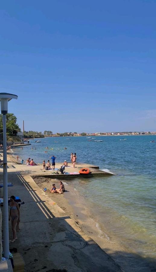 Apartman Mihaela Vrsi Buitenkant foto